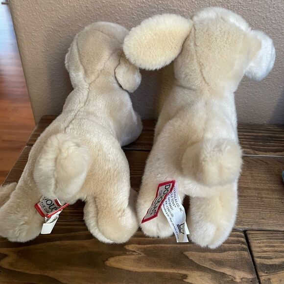 Douglas Spankie The Yellow lab Olush Dogs set of 2! - Picture 9 of 14